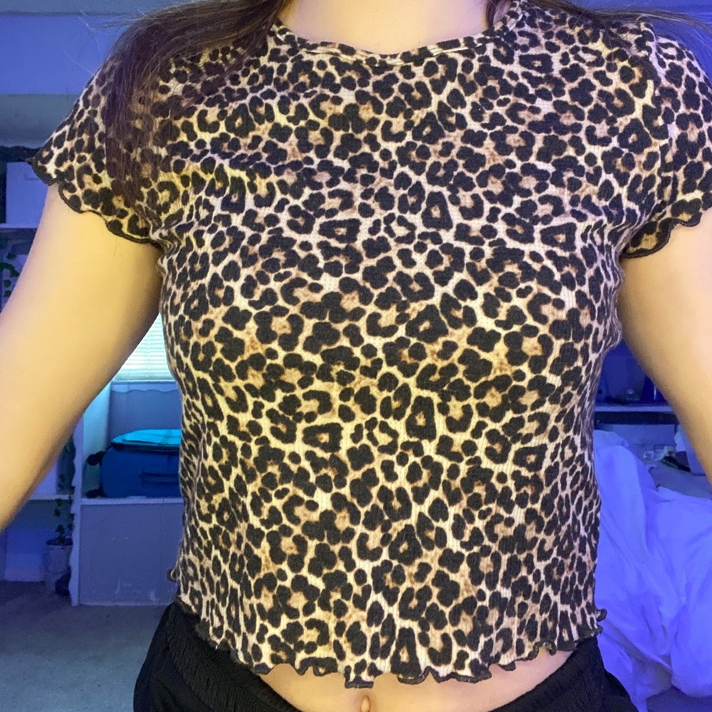 american eagle cheetah print top